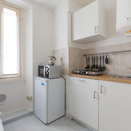 Apartament Cosy -m3 Yellow Line Affori Fn